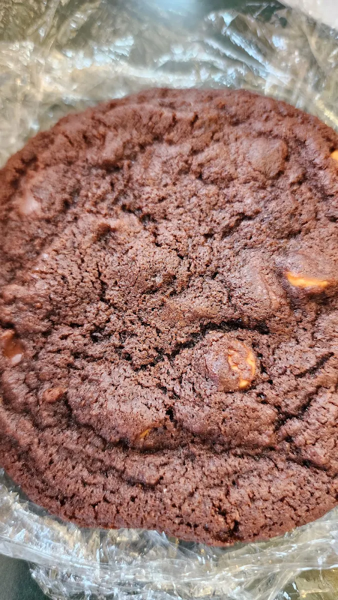 Chocolate Chip Cookie, Cinnamon Spoon