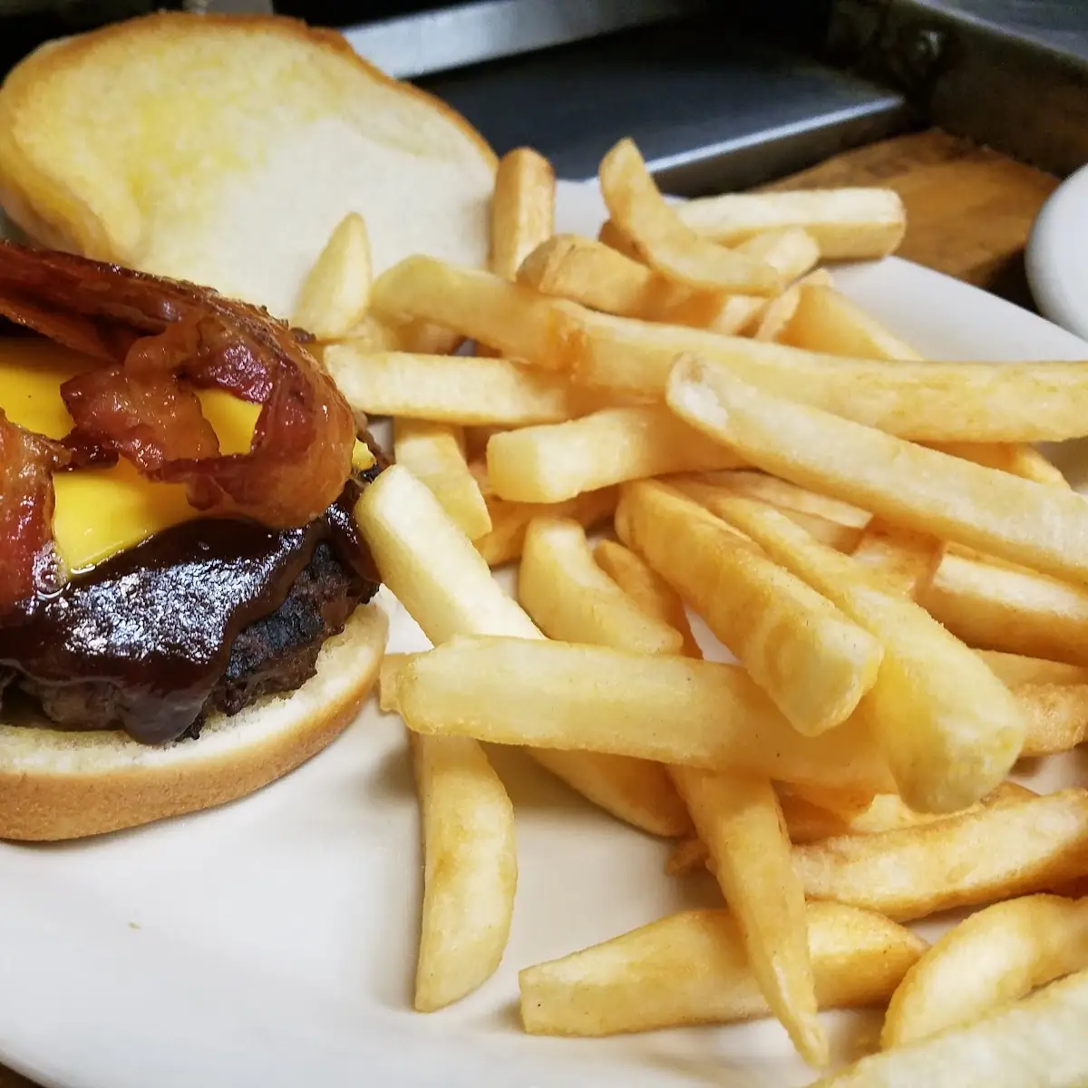 BBQ Bacon Cheeseburger