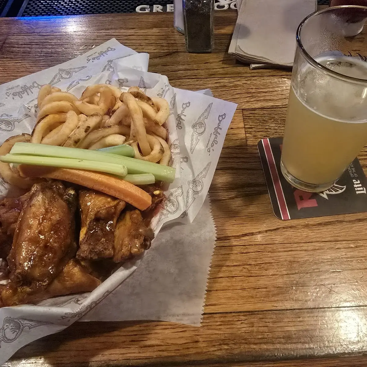Wings Basket