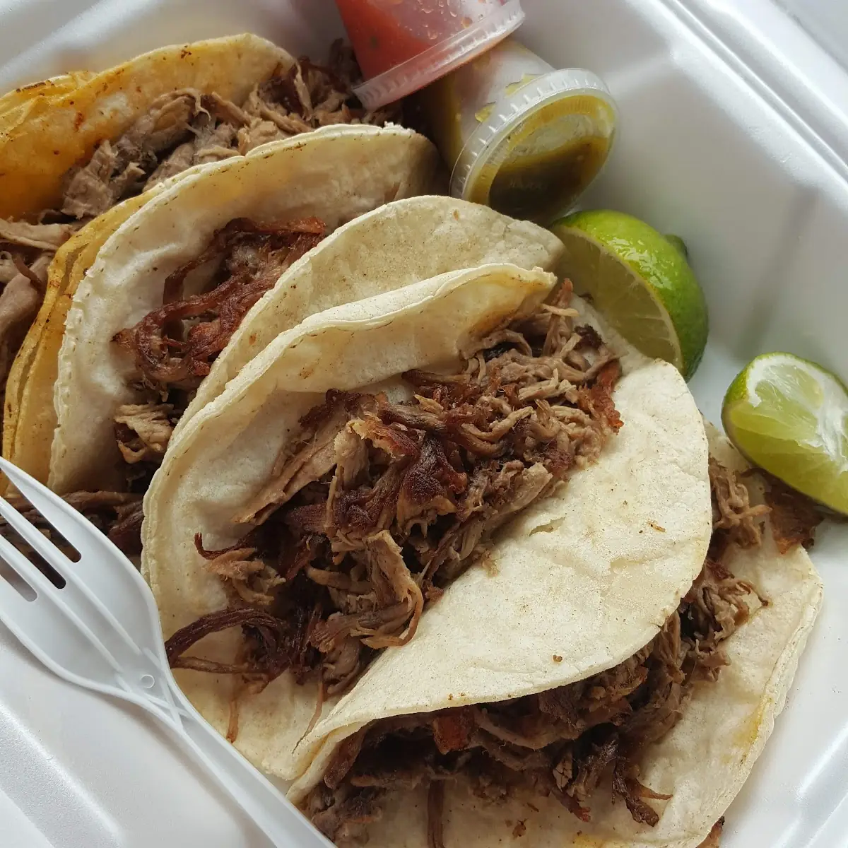 Tacos Deshebrada