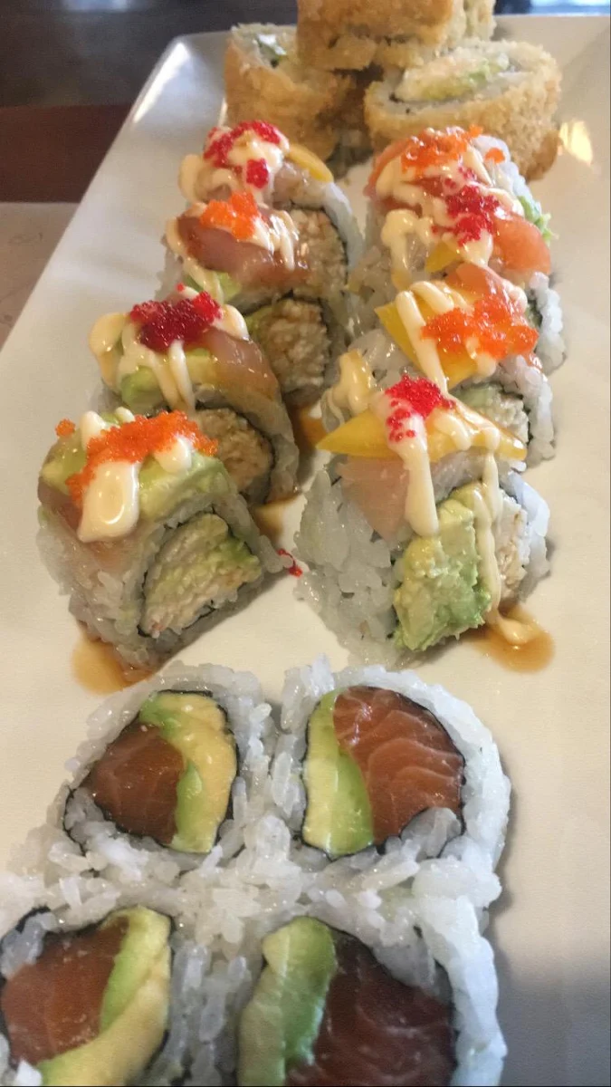 Pineapple Express Roll, Kiro Sushi
