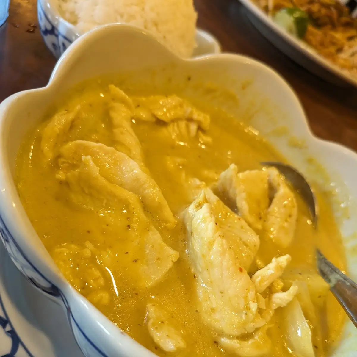 Gang Garee Yellow Curry