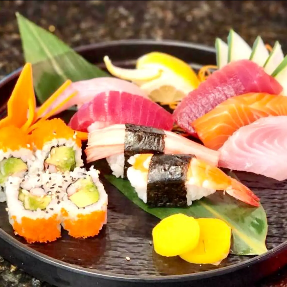 Sushi Roll (6)
