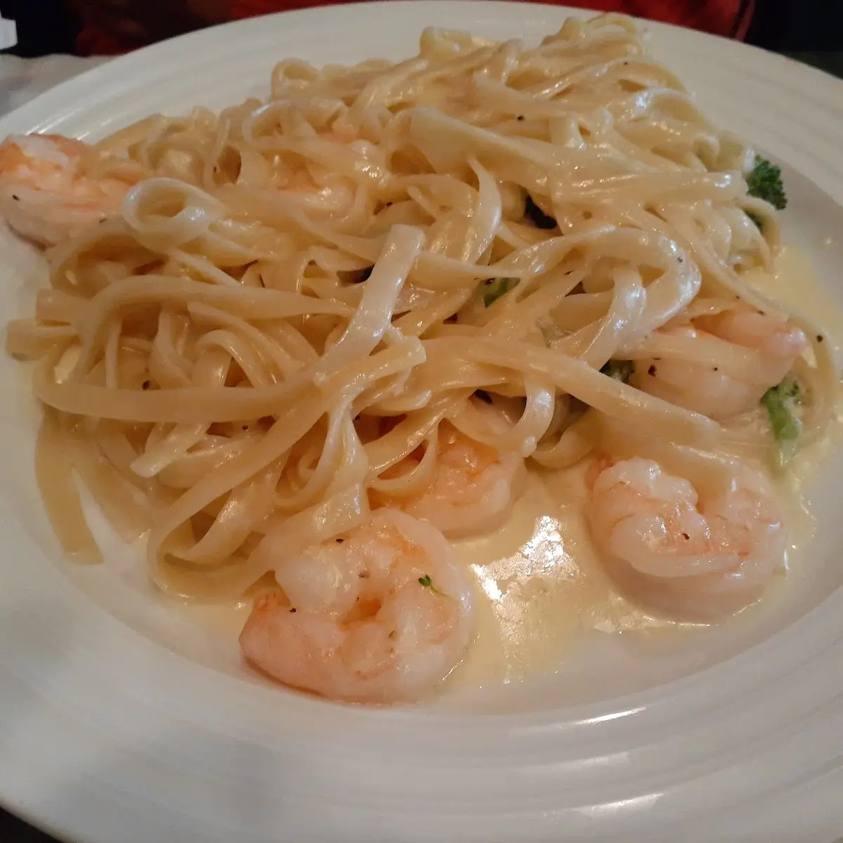 Pasta with Shrimp Alfredo