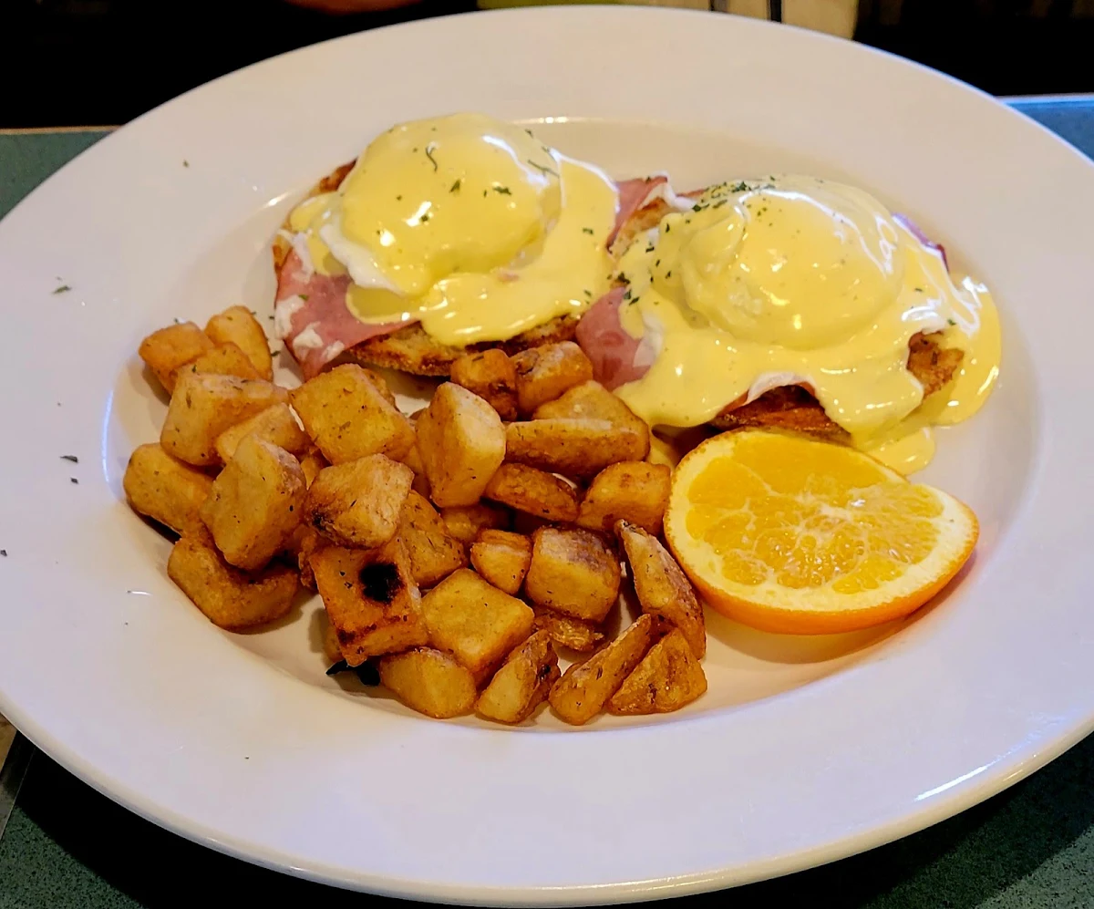 Eggs Benedict