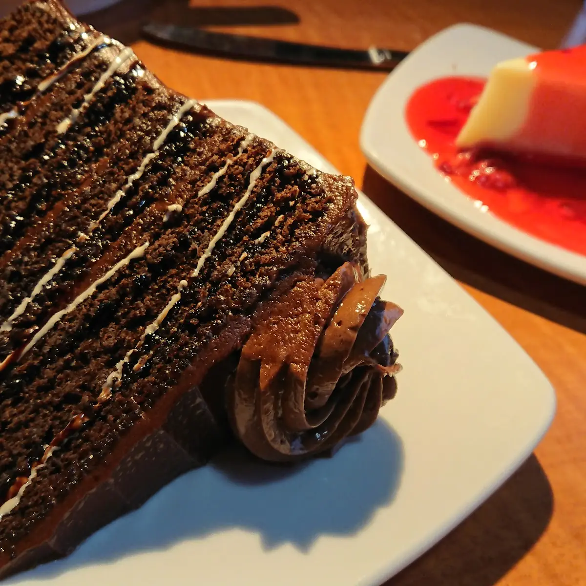 Chocolate Mousse Cake and Strawberry Cheesecake