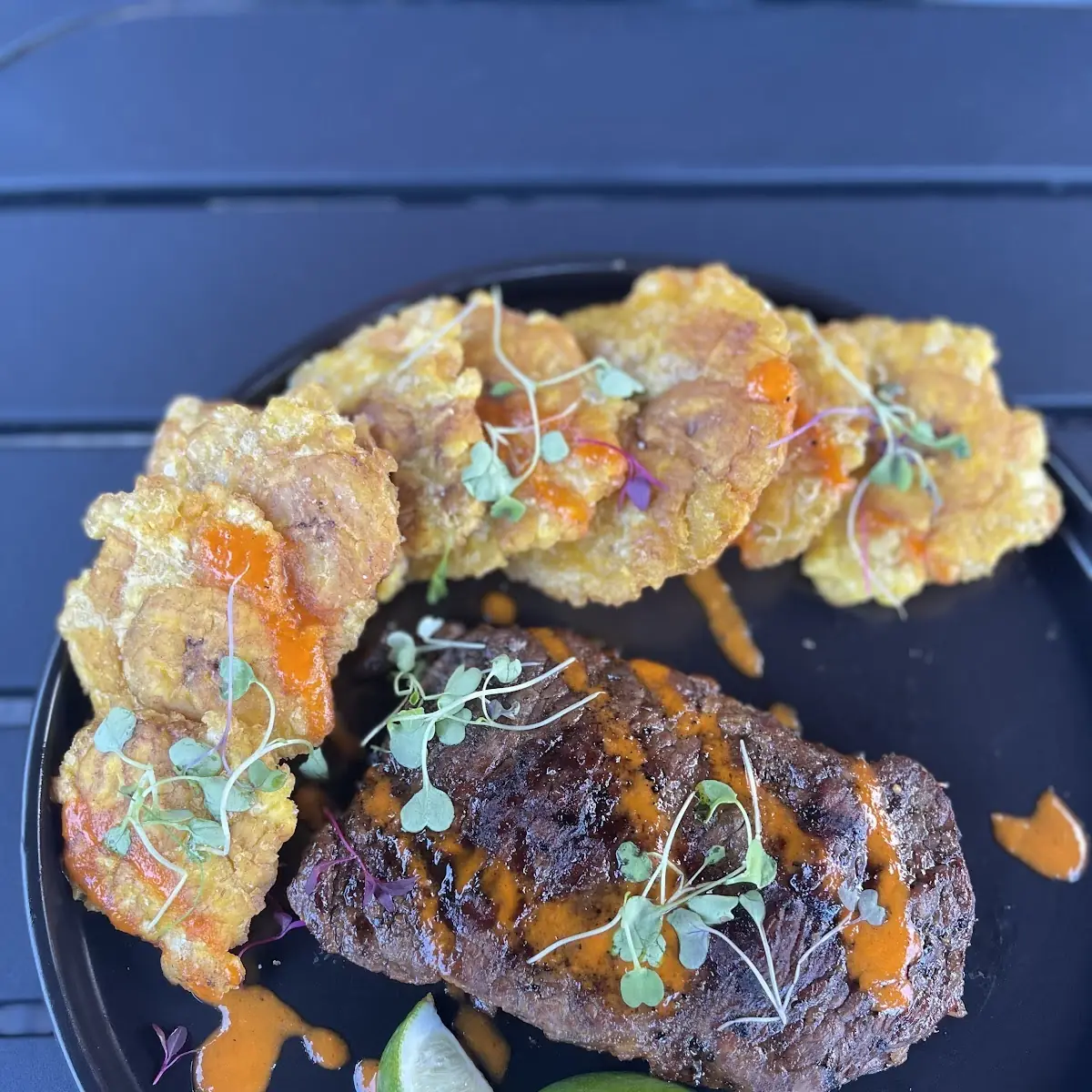 Steak with Tostones