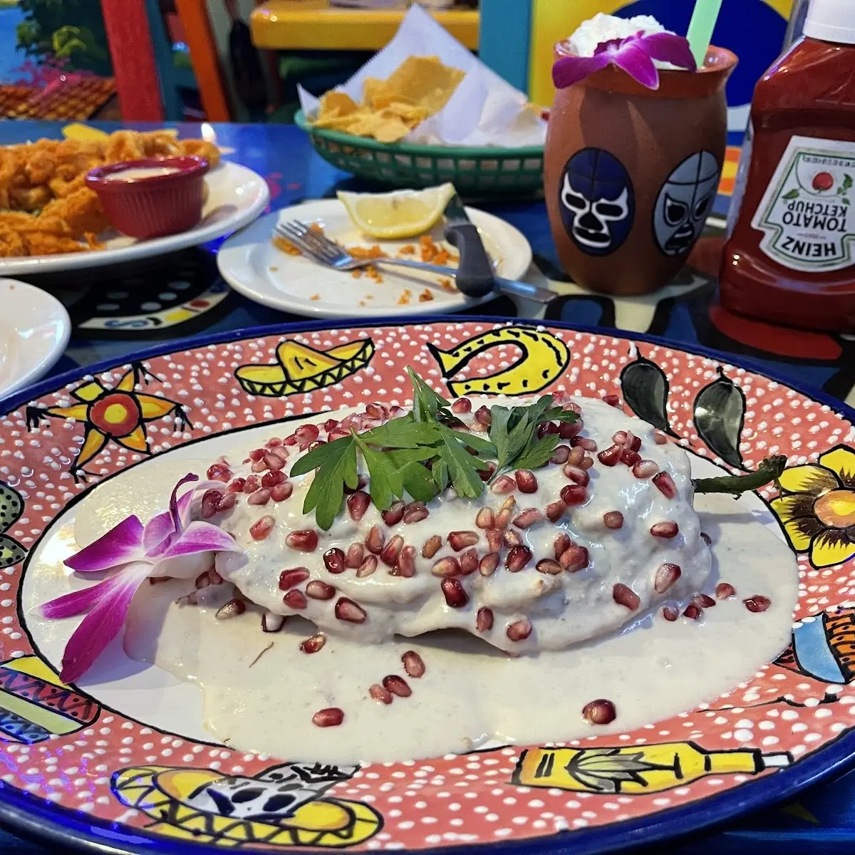 Chiles En Nogada