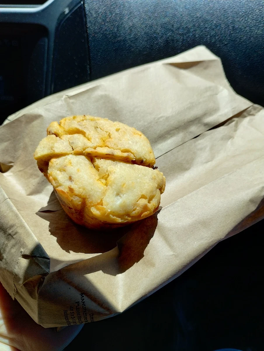 Bacon & Cheddar Muffin