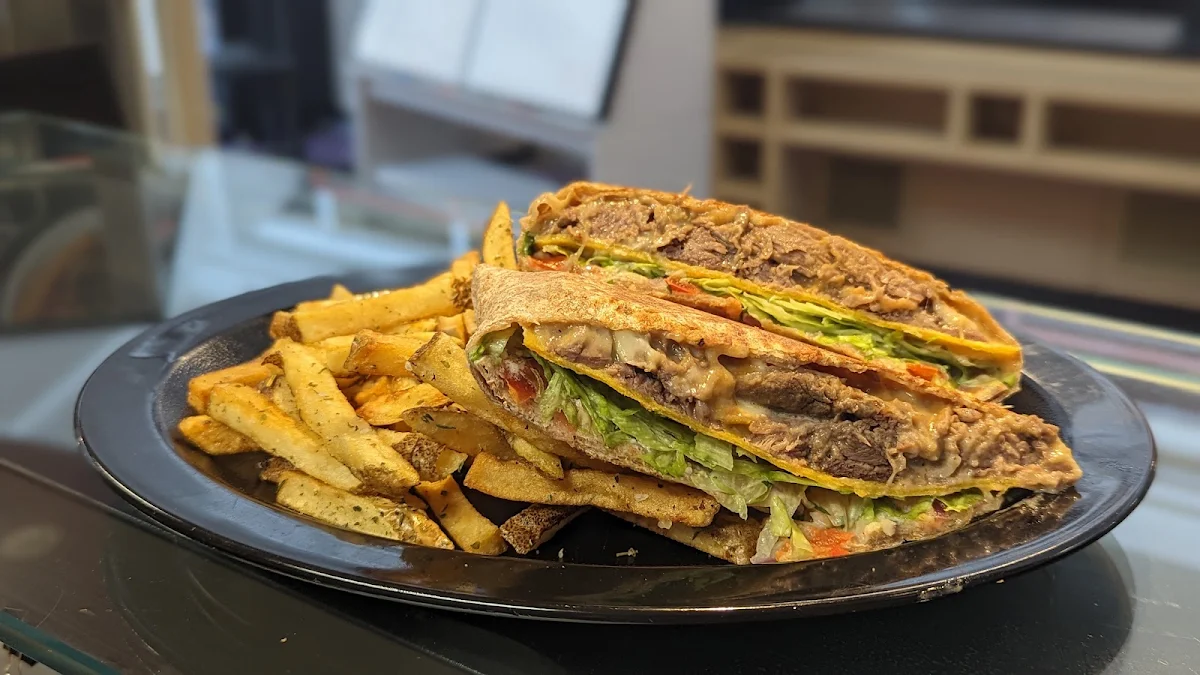 Flossie's Extreme Crunch, Flossie's Sandwich Parlor - Belleville