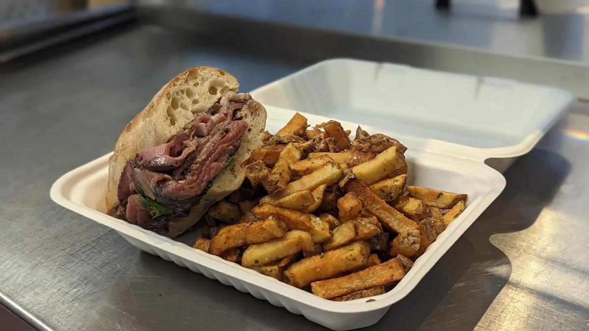 Semi Sandwich Fries, Flossie's Sandwich Parlor - Belleville