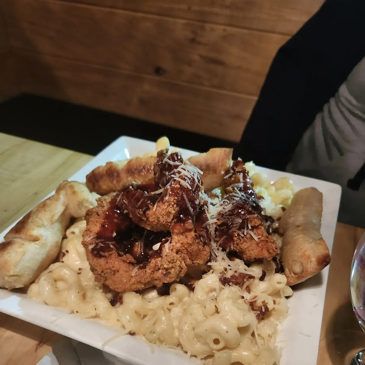 Big Bill's Mac & Cheese