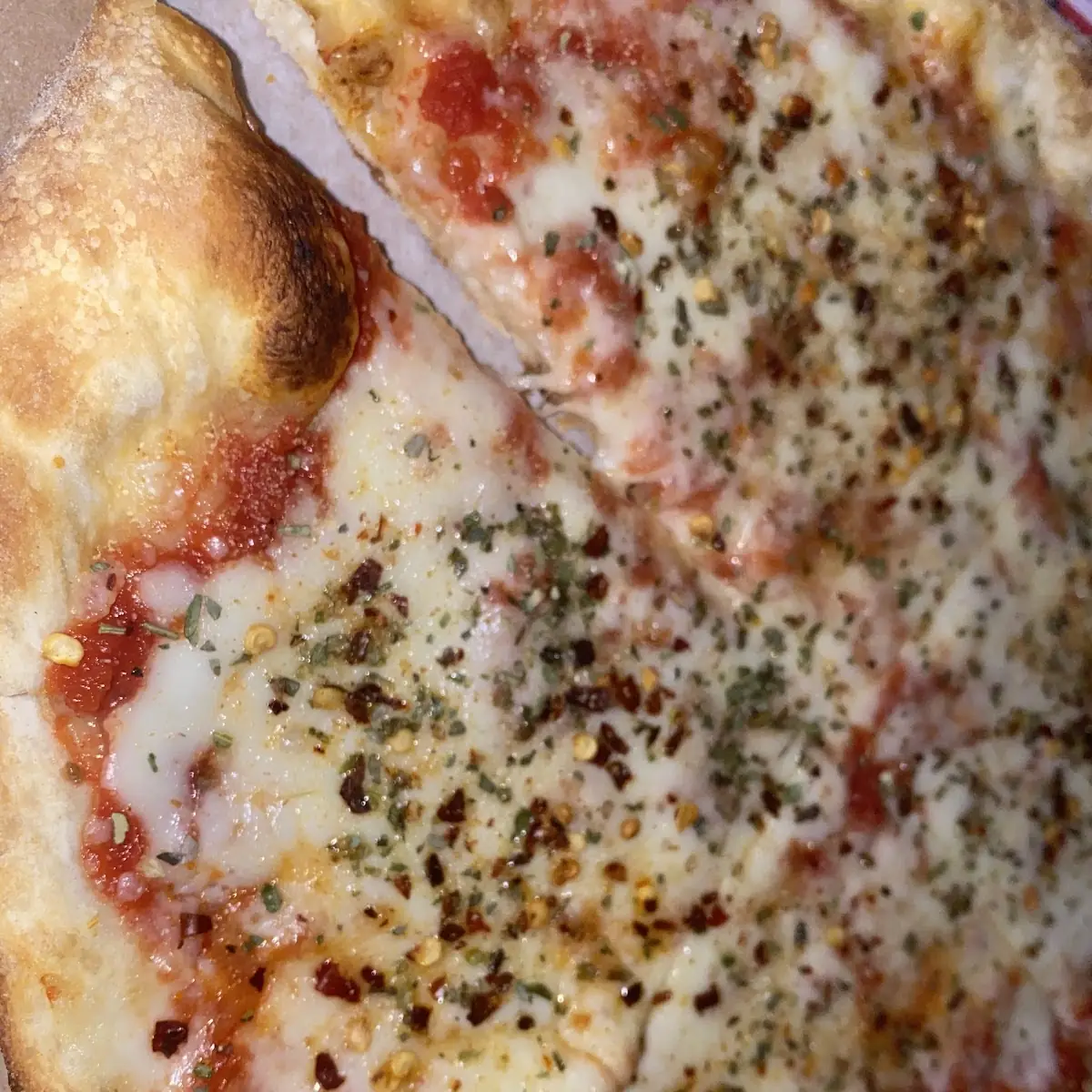 Personal Pan Extra Sauce & Cheese