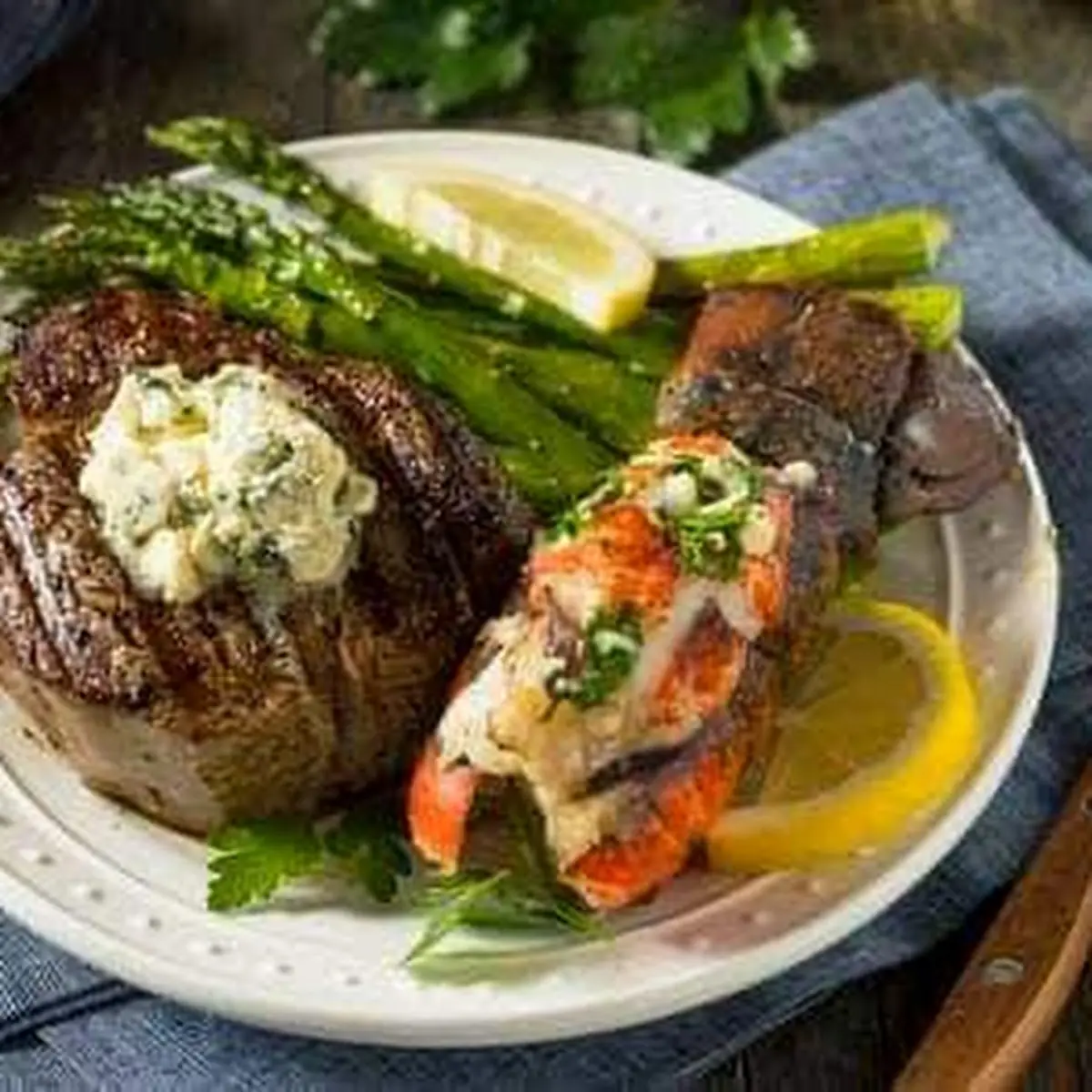 Filete Mignon Con Langosta