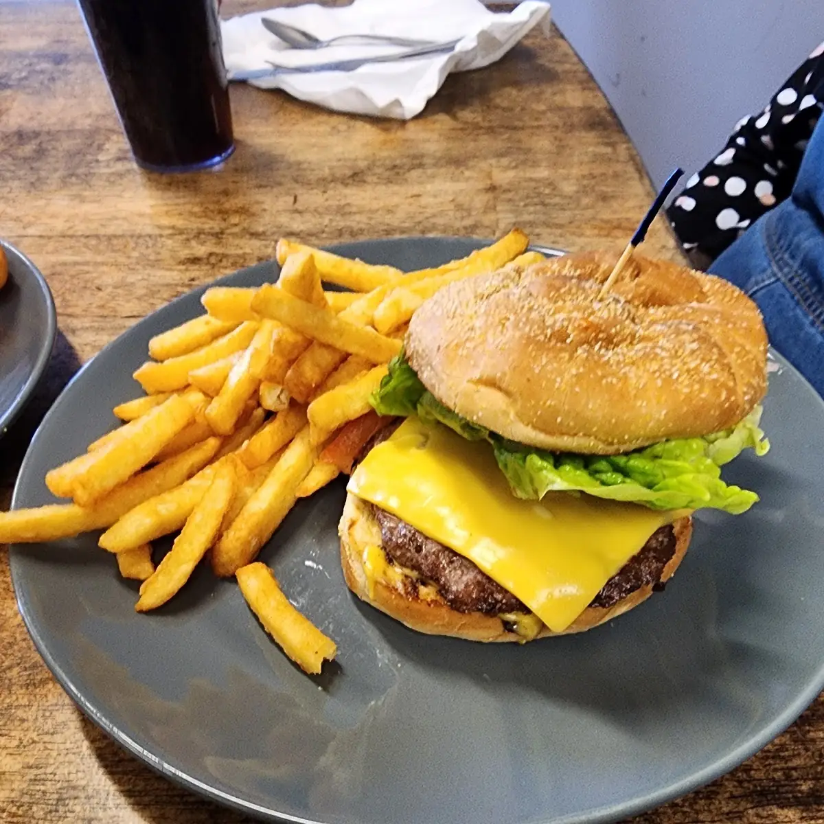 Double Cheeseburger