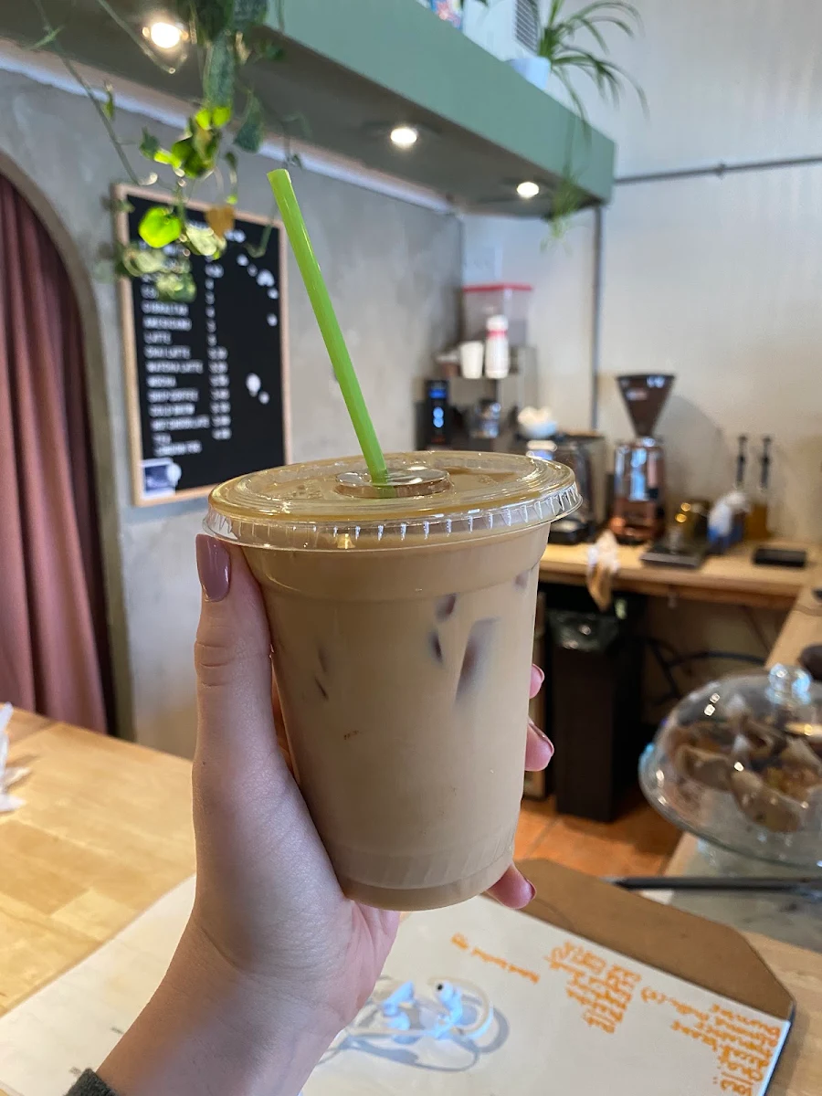 Iced Honey Latte
