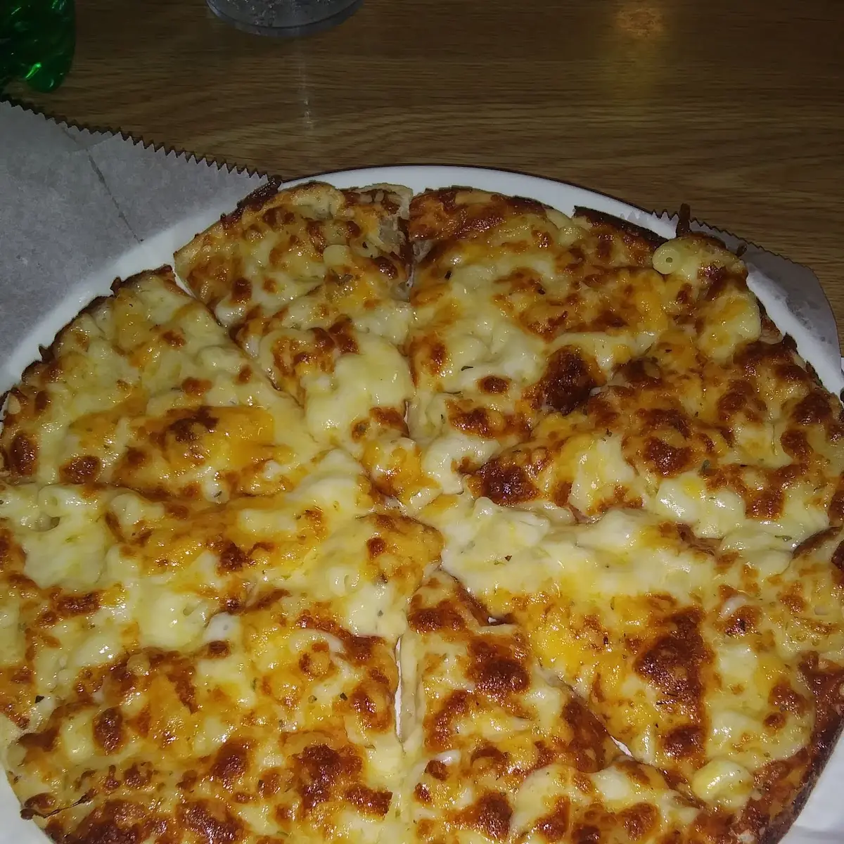 Macaroni and Cheese Pizza