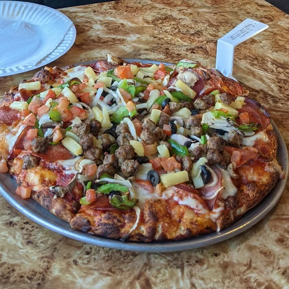 Deluxe Bacon Cheeseburger Pizza