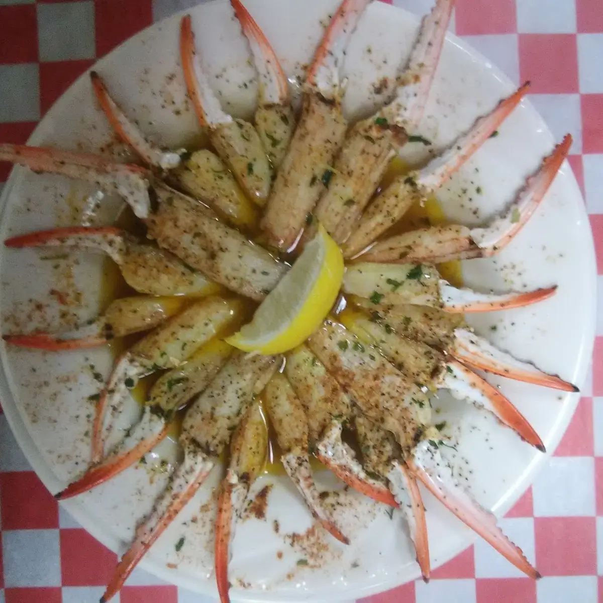 Steamed Crab Claws