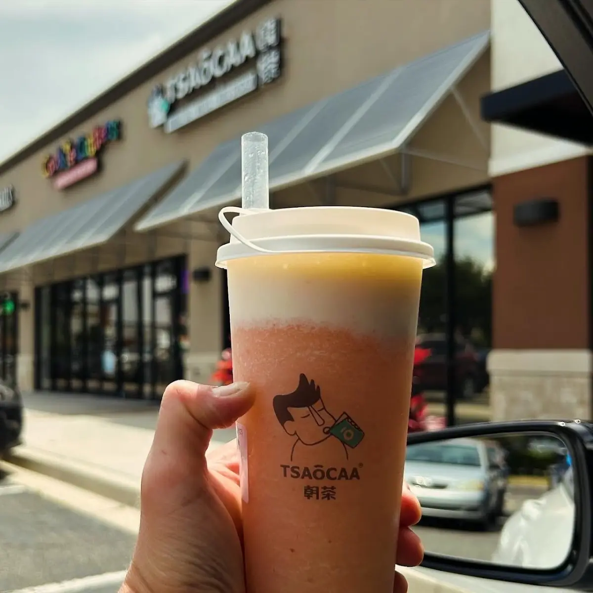 Peach Green Tea with Milk Foam