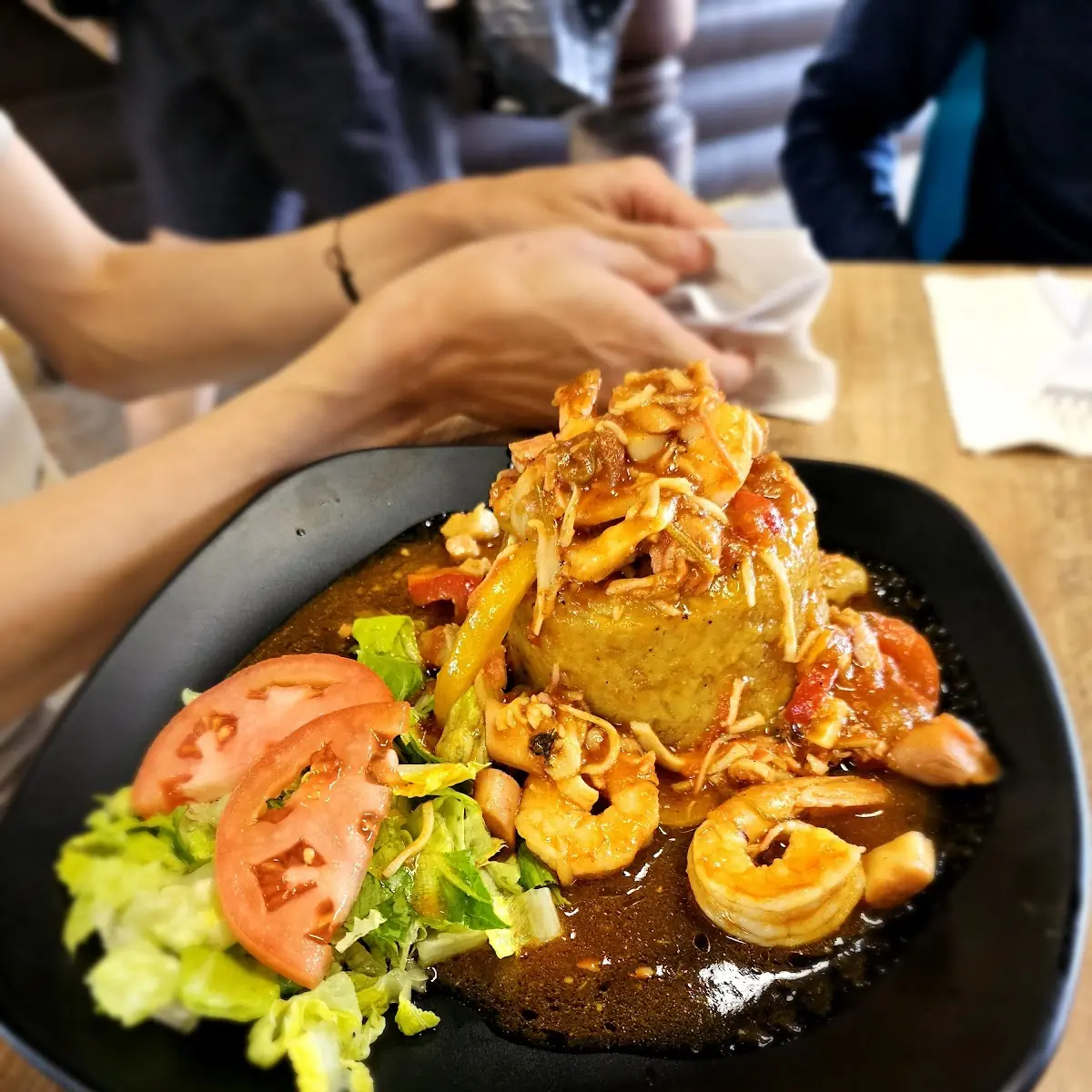 Mofongo Relleno De Pechuga Al Ajillo
