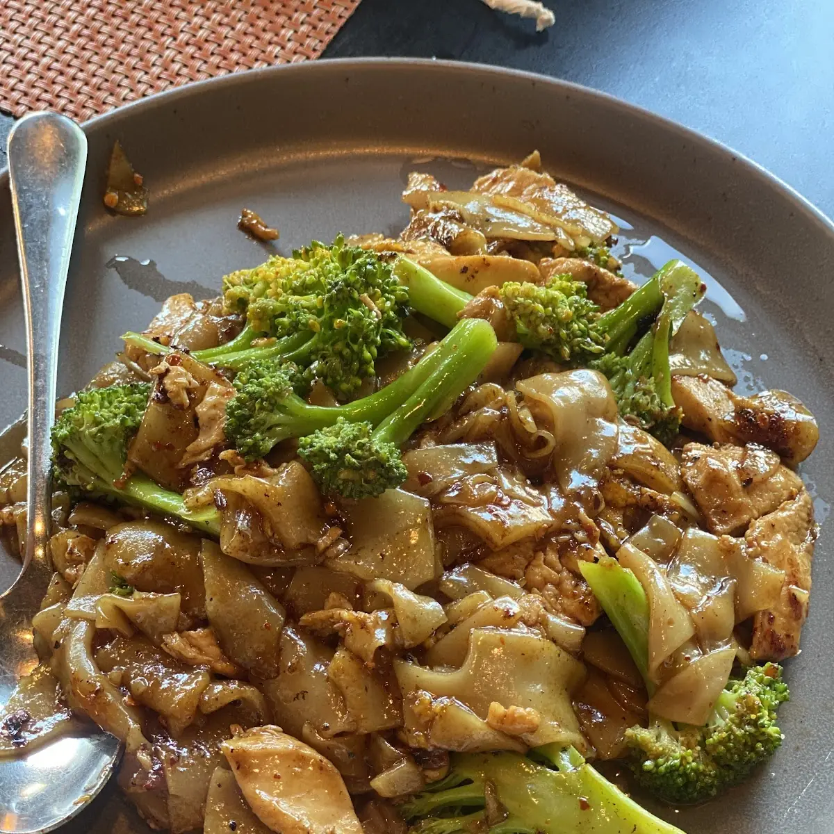 Pad See Ewe