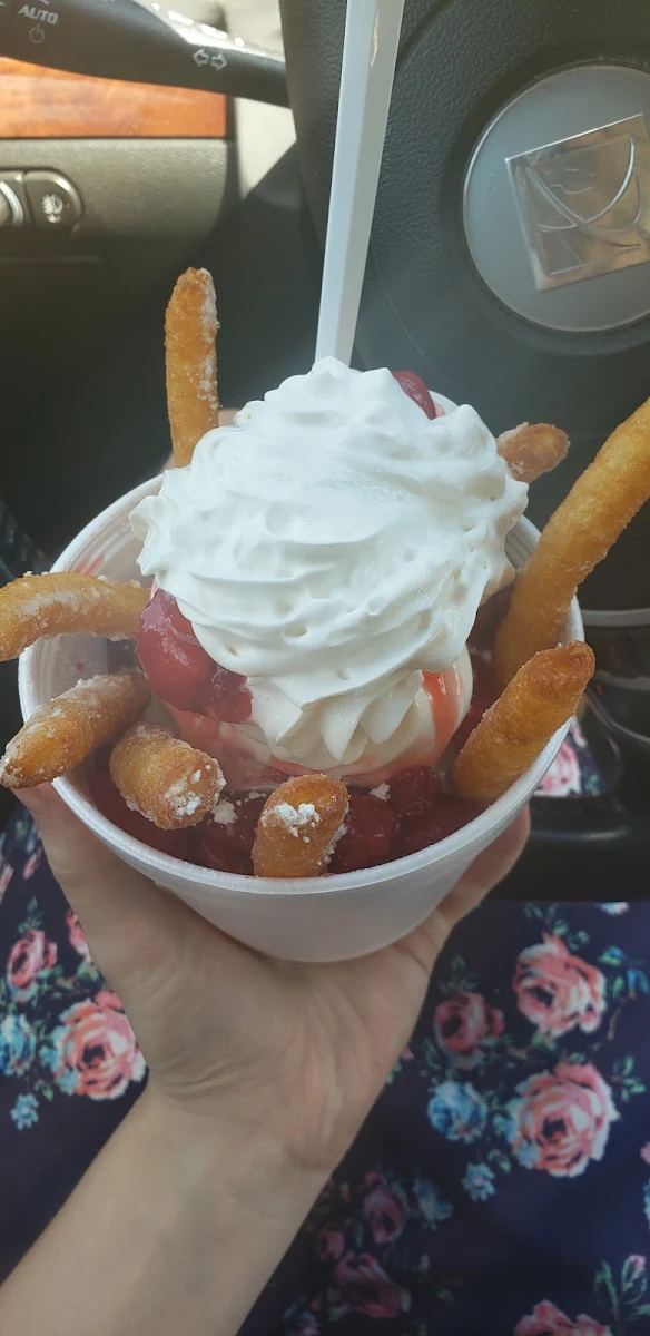 Strawberry Funnel Cake Sundae