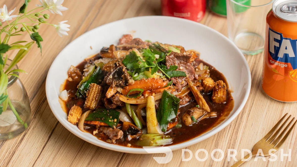 Highlights, The Royal Thai Hut