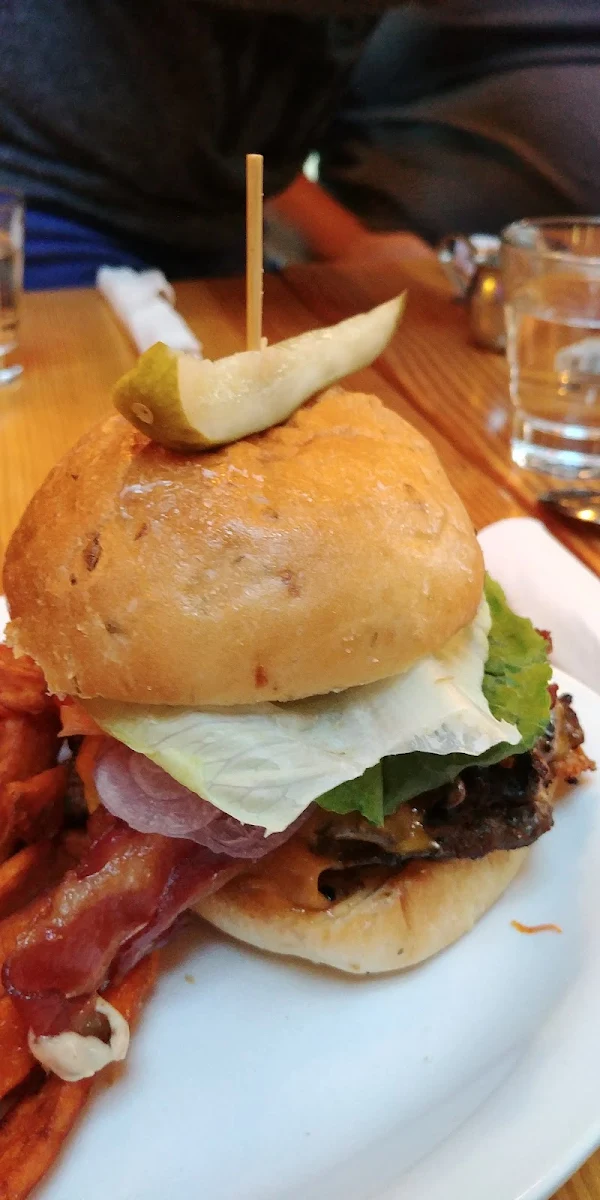 Bacon Cheddar Burger