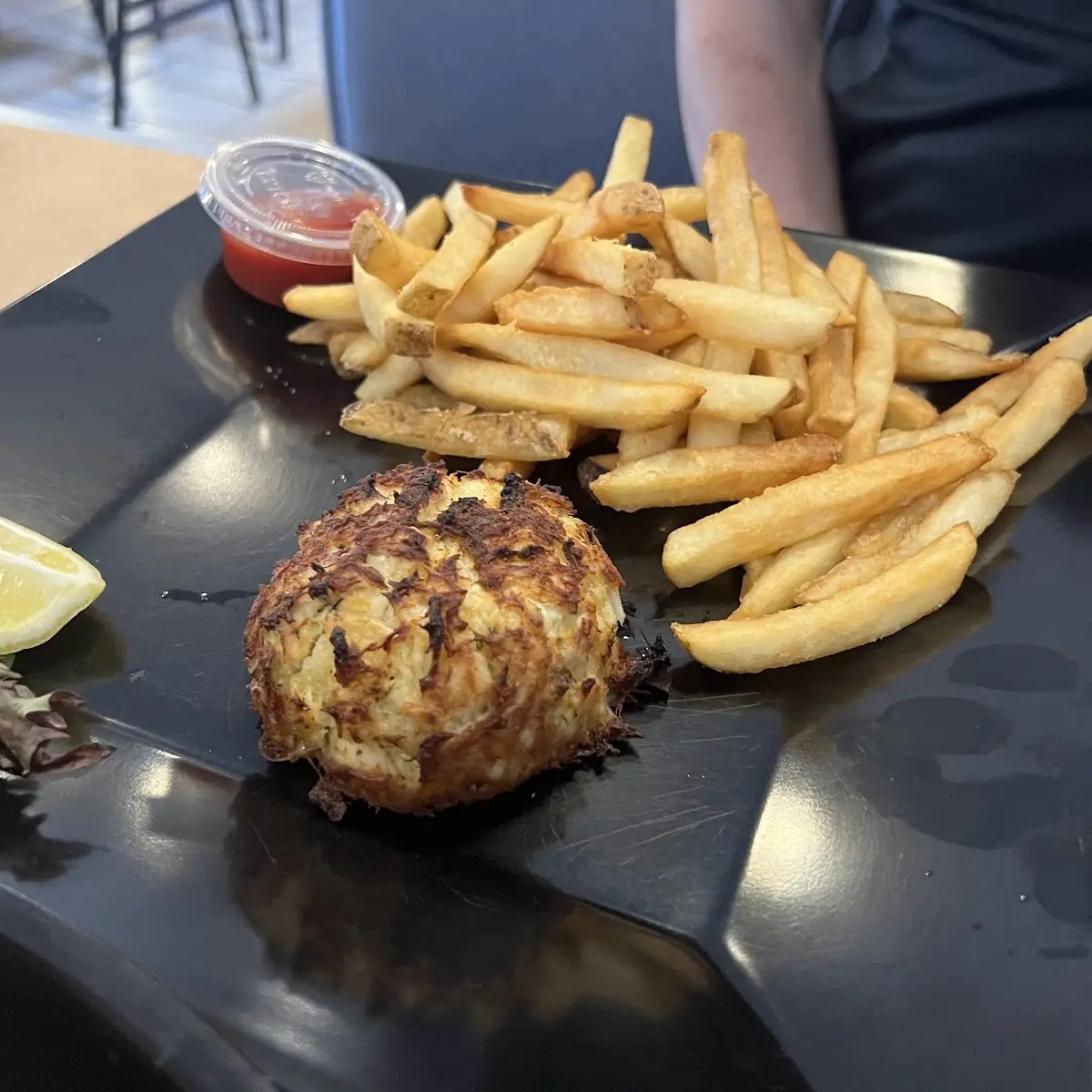 Steak & 1 Crab Cake