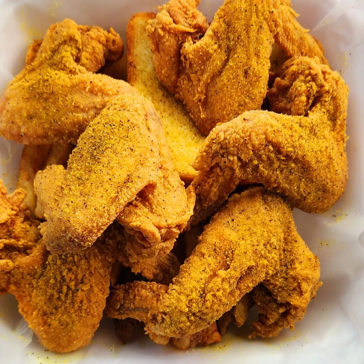 Lemon Pepper Wings w Sauce on Side