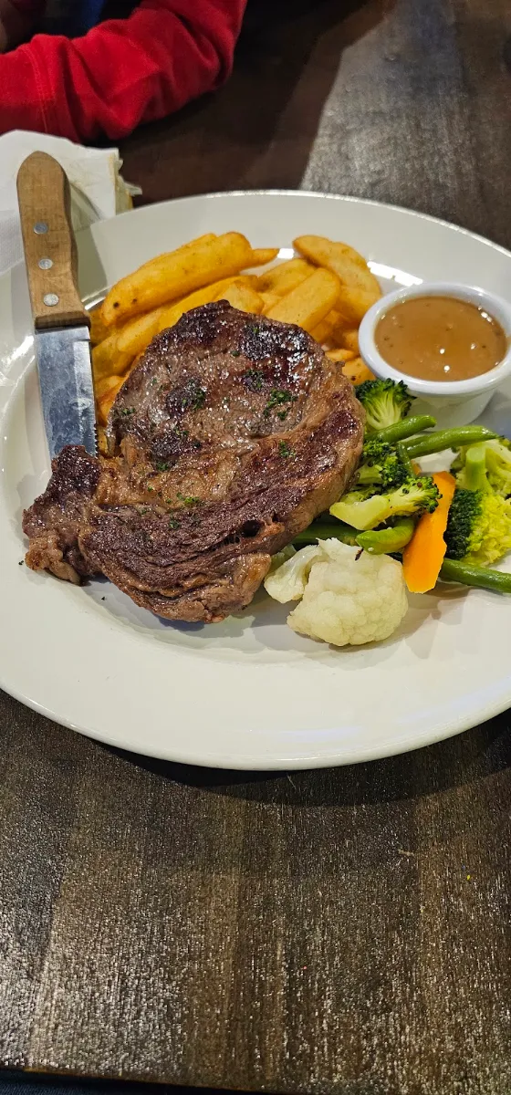 Angus Scotch Fillet, MacNamara's Irish Pub