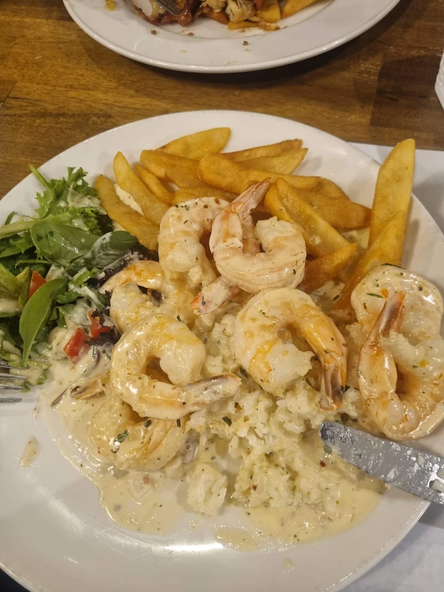 Creamy Garlic Prawns, MacNamara's Irish Pub