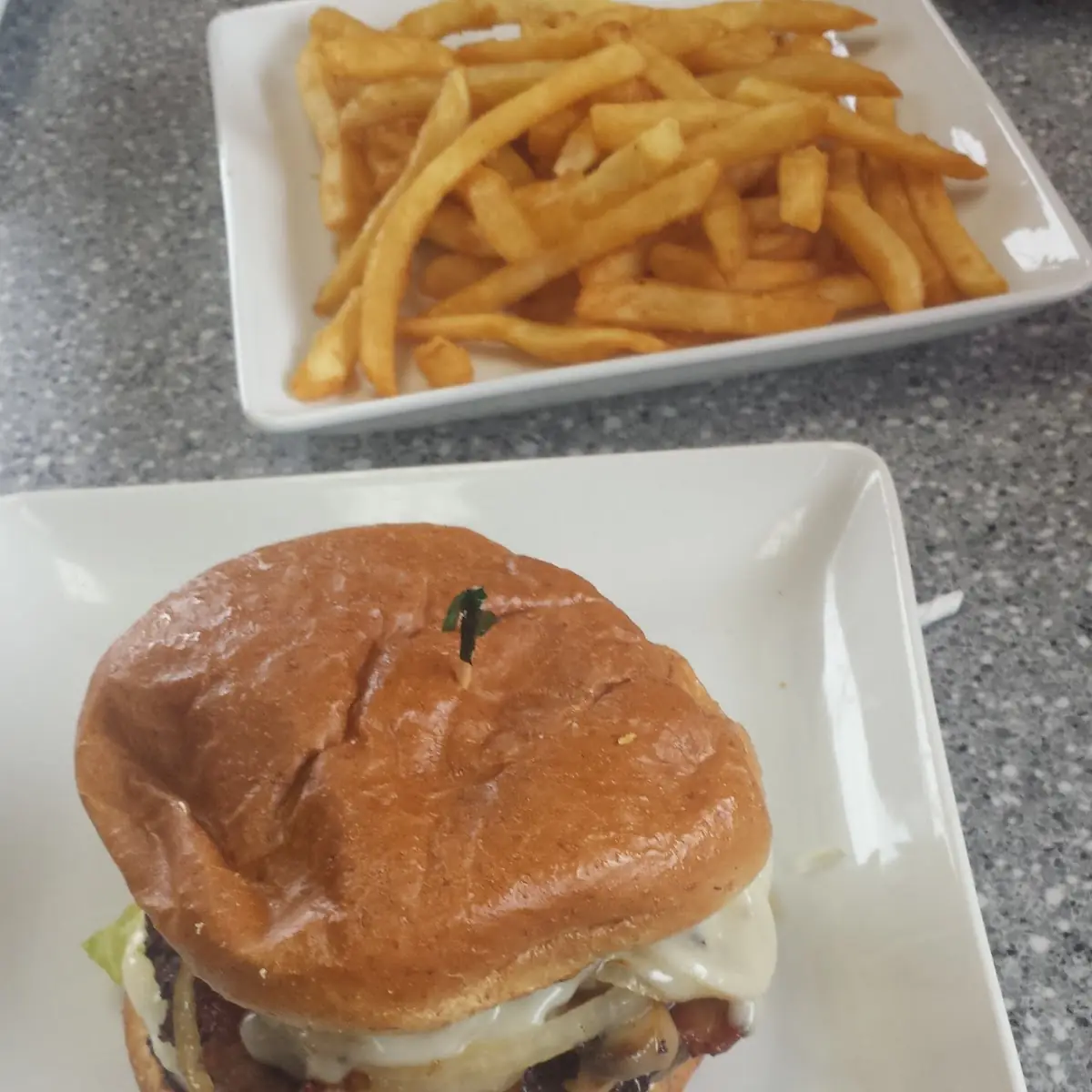 Mushroom & Swiss Burger