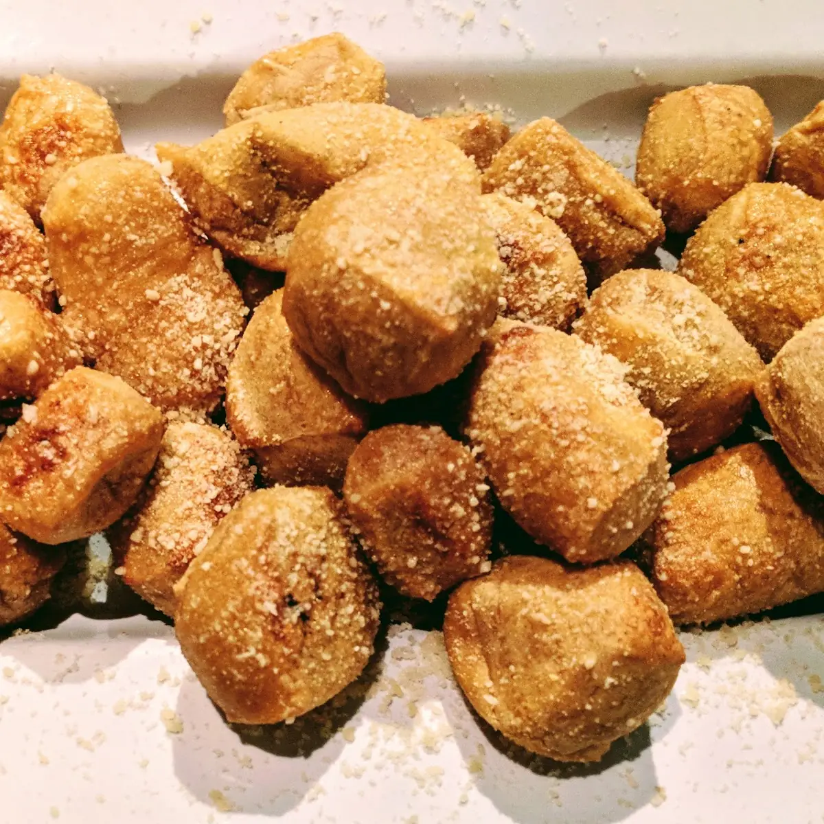 Pretzel Bites Cheese Dipping Sauce