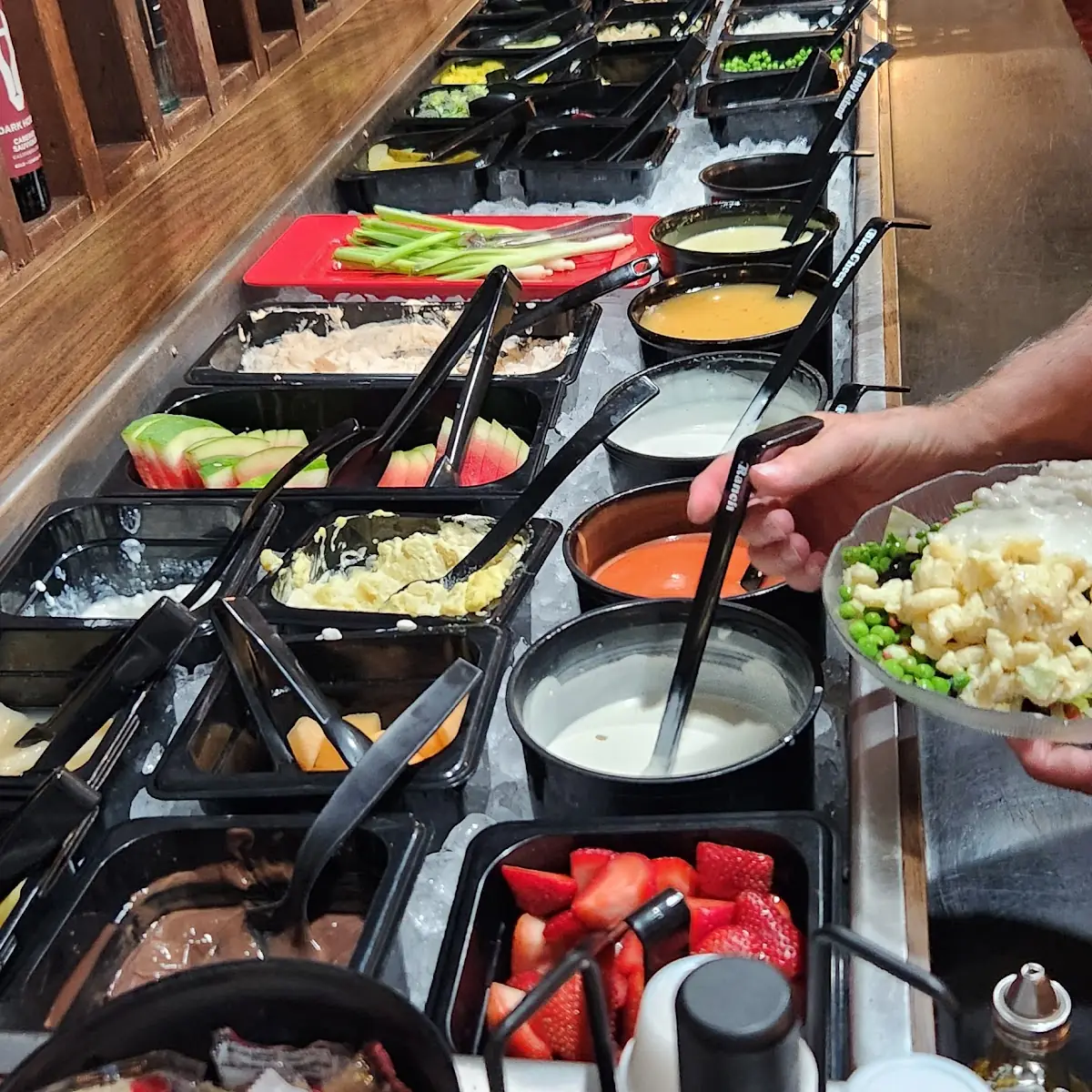 Soup & Salad Bar