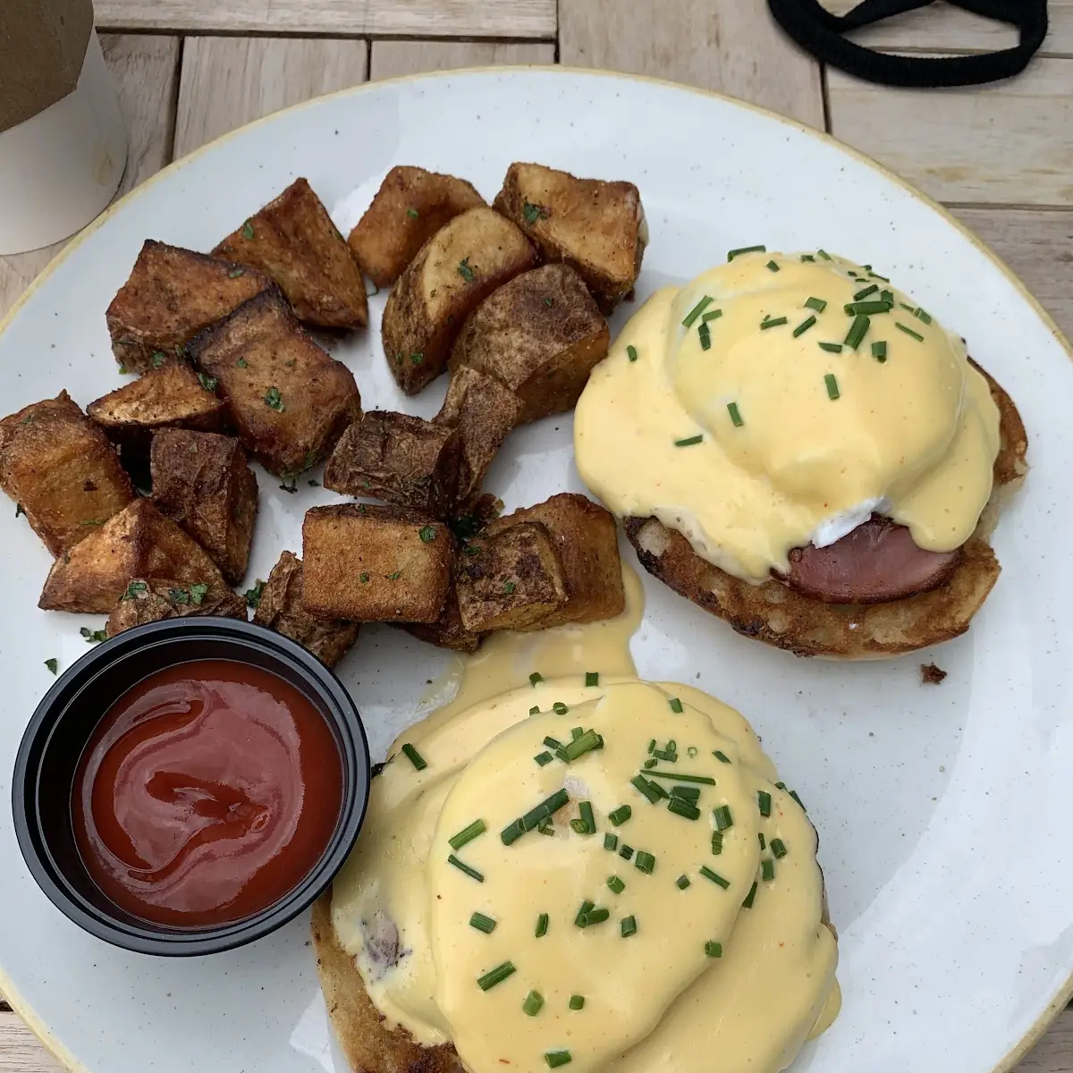 Eggs Benedict