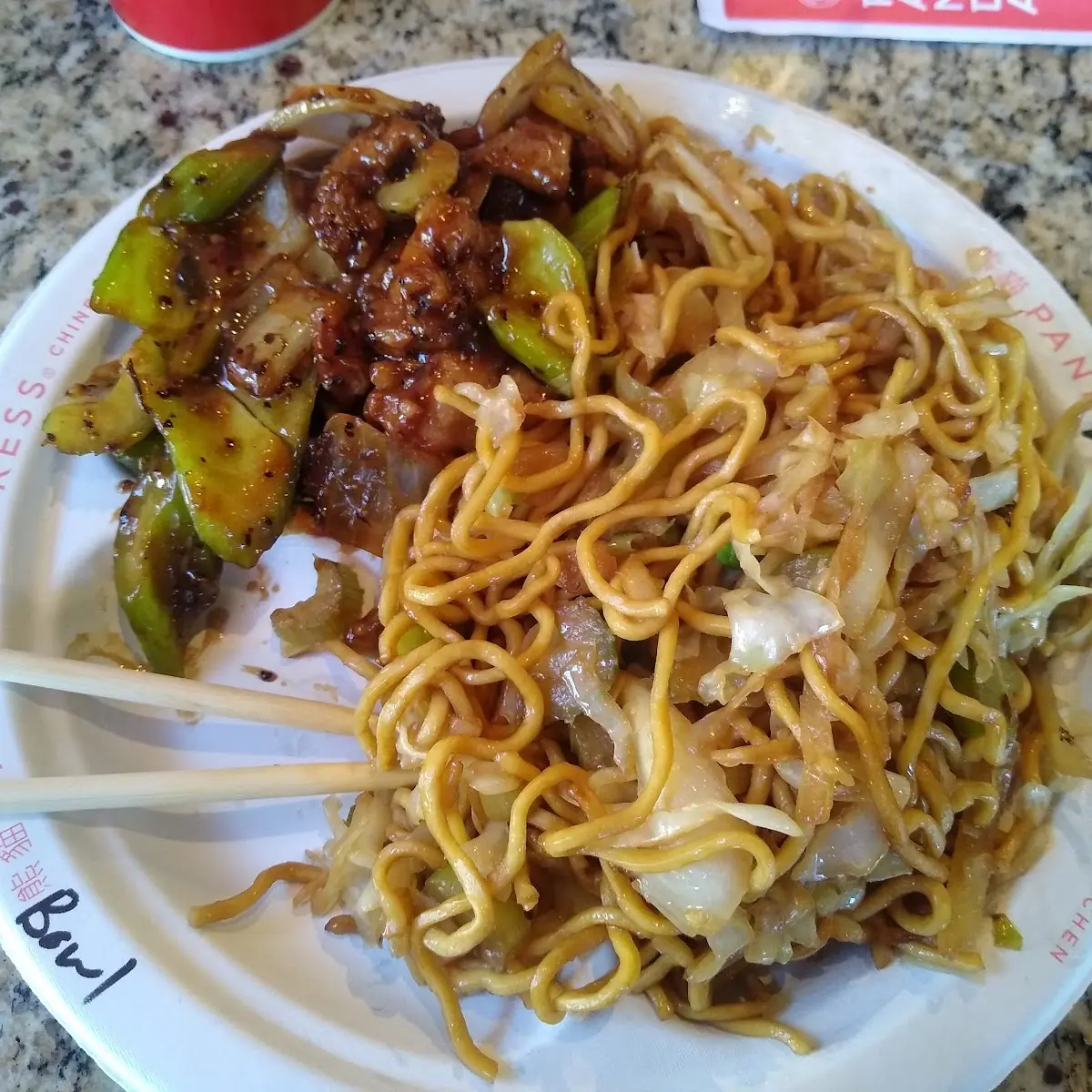 Black Pepper Chicken with Chow Mein