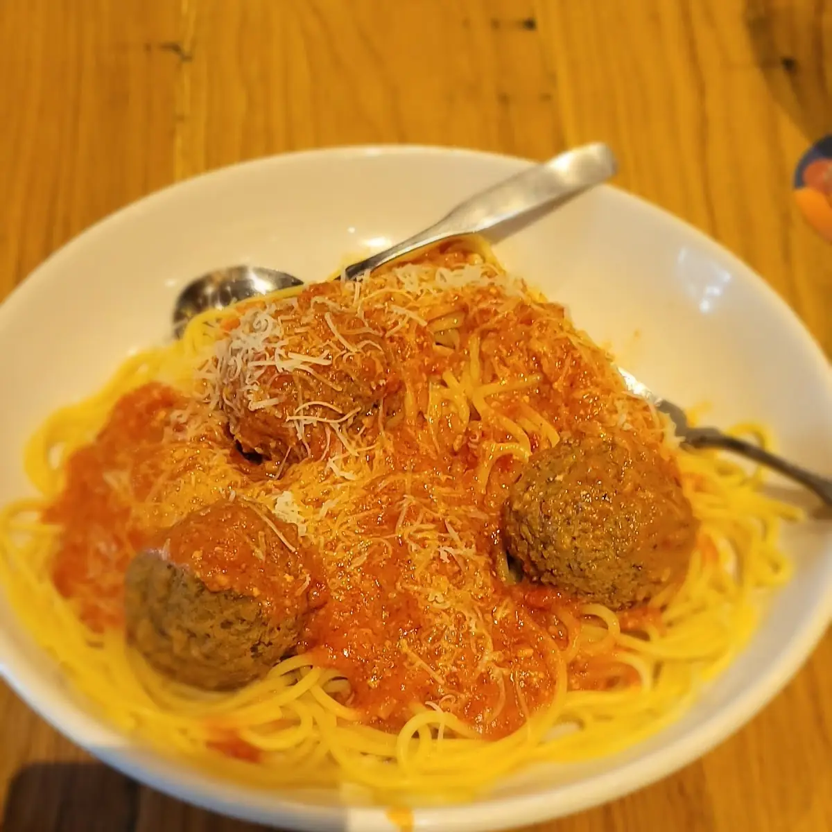 Spaghetti & Meatballs