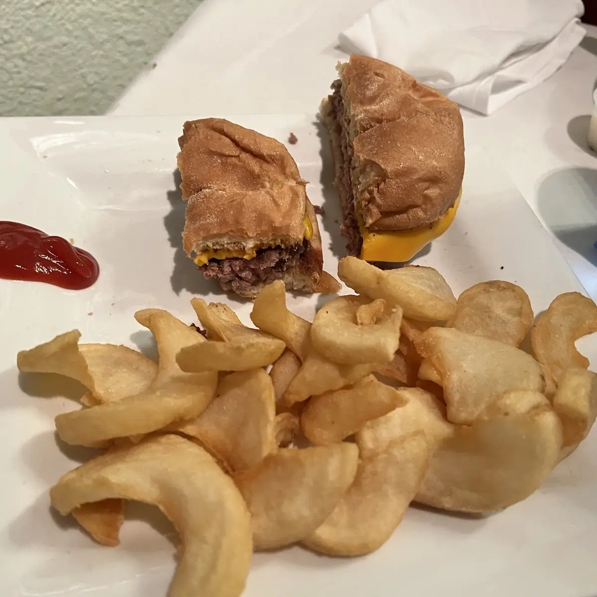 Kids Cheeseburger