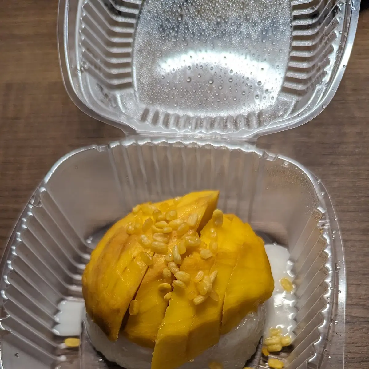 Mango Mousse Cake