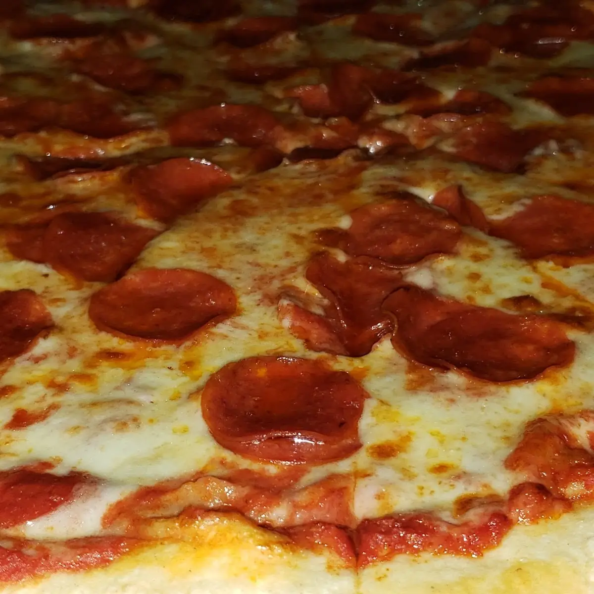 XL Pepperoni Pizza