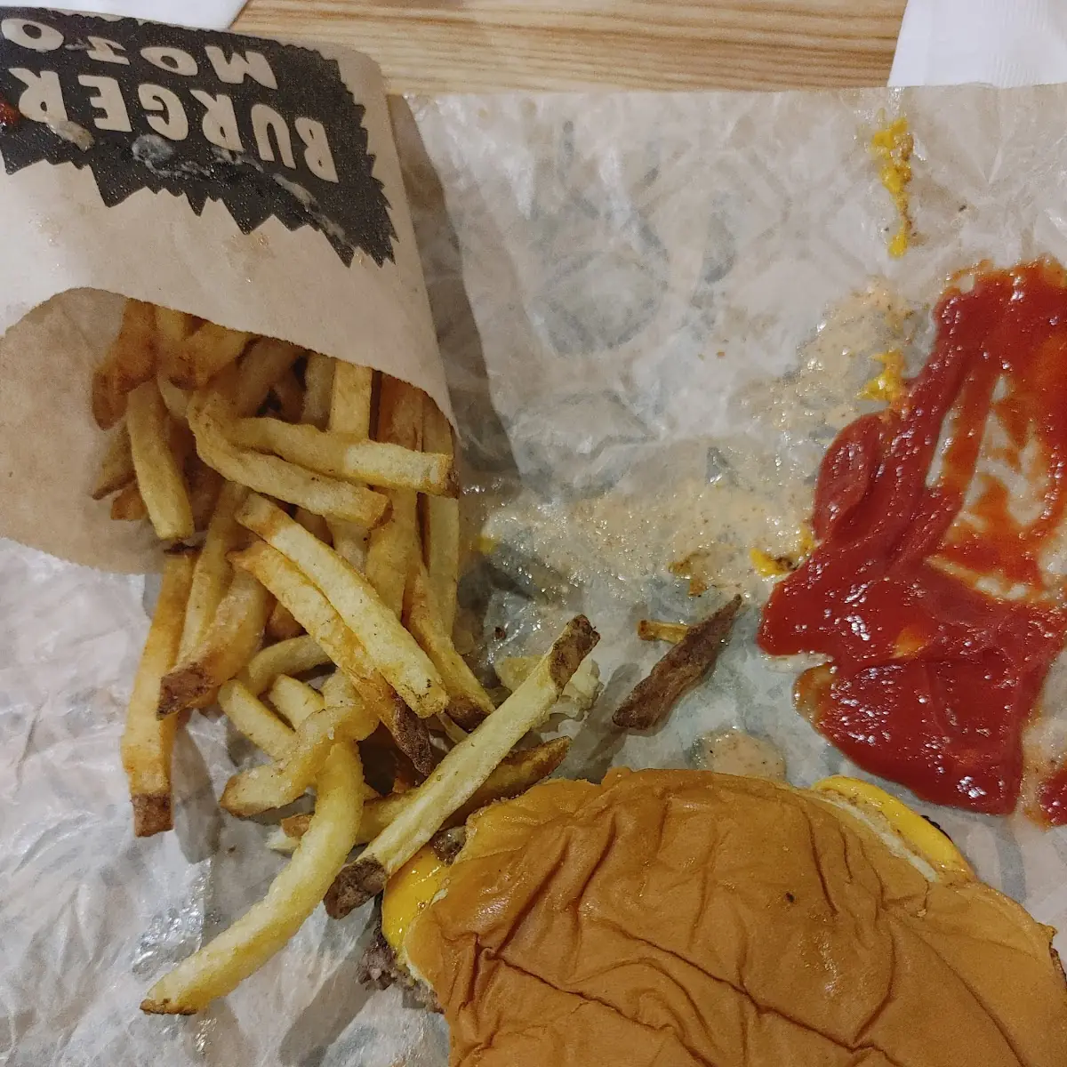 Single Mojo Burger with Cheeseburger Combo