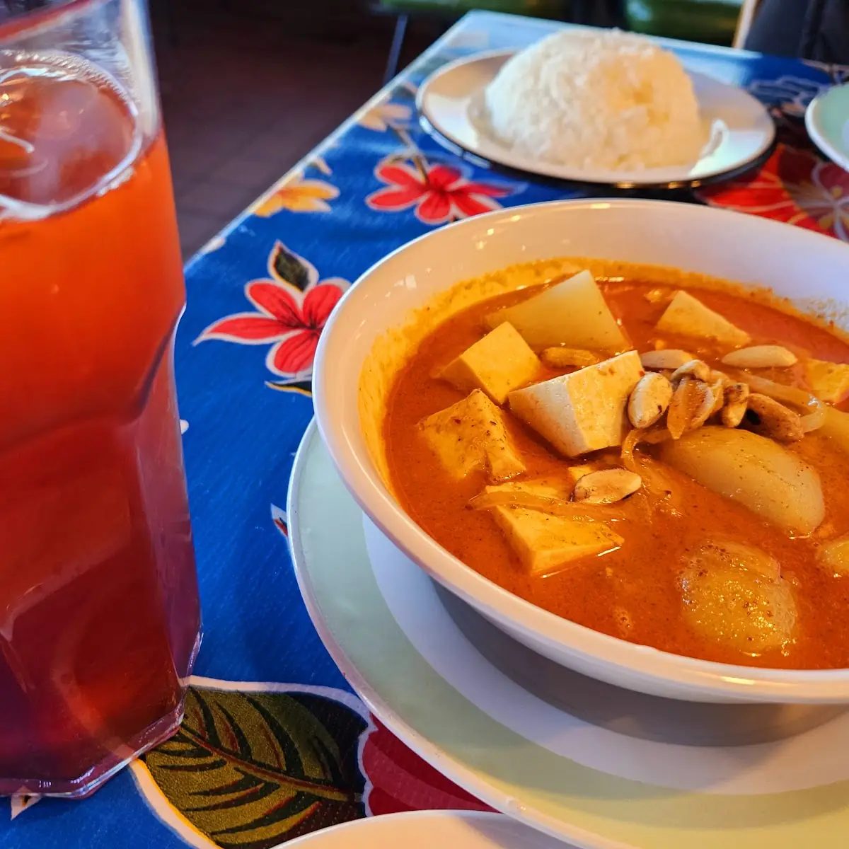 Thai Tea Limeade & Masaman Curry