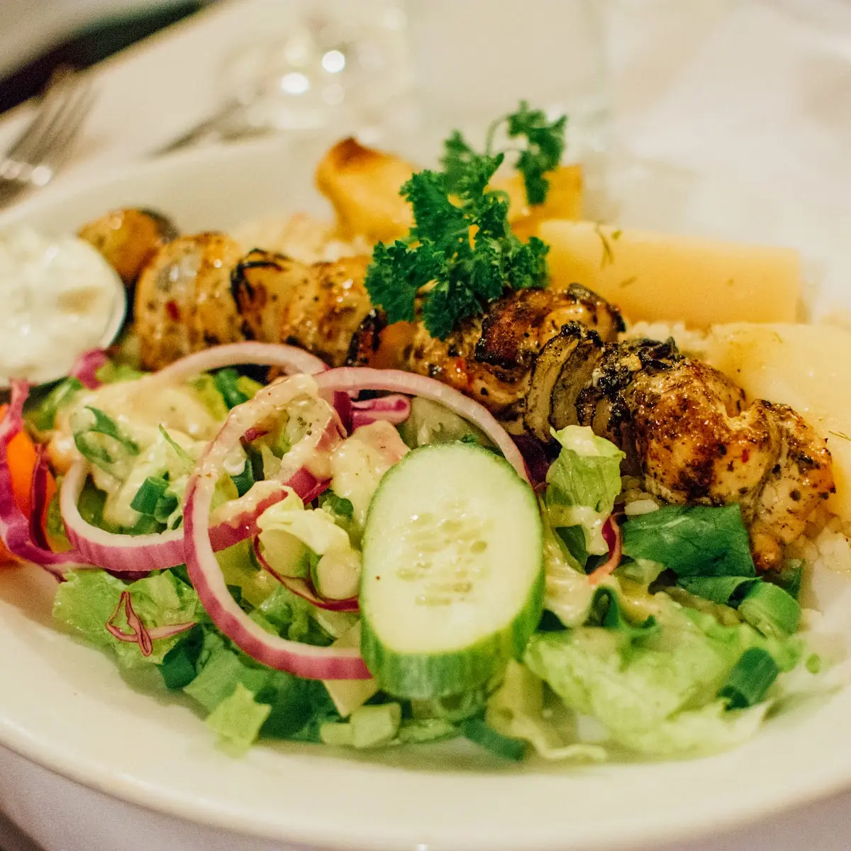 Souvlaki Plate, Grecos