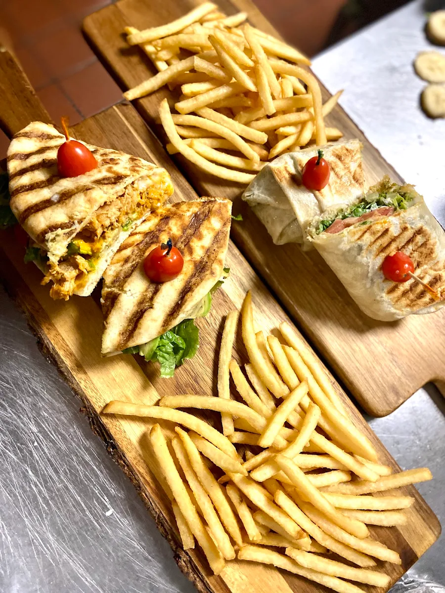 Chicken Club