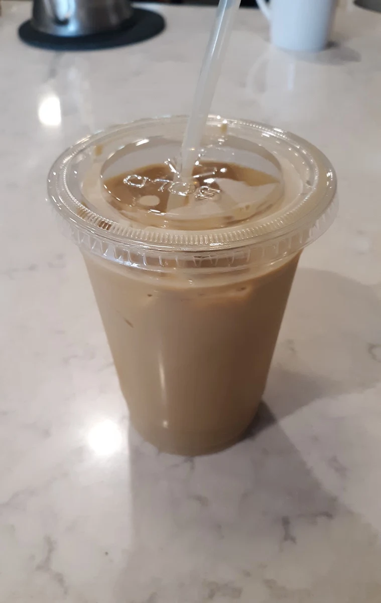 Iced Vanilla Latte