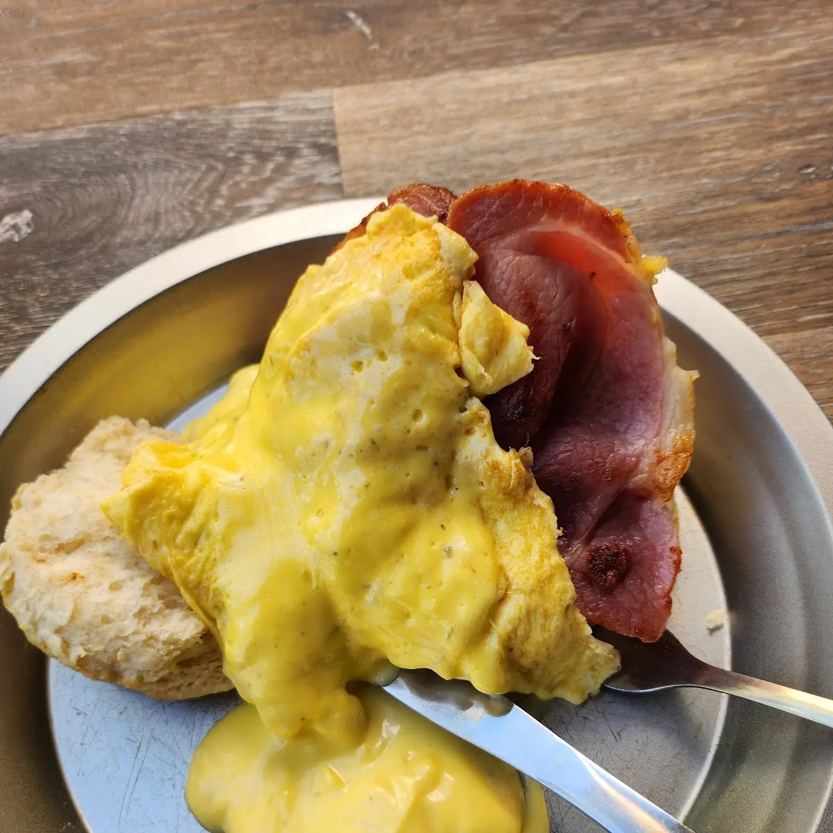 Eggs Benedict