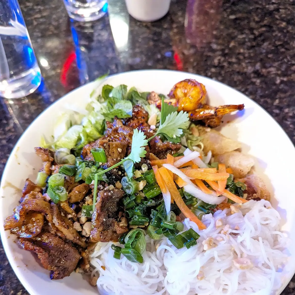 Bun Tom Thih Nuong Cha Gio