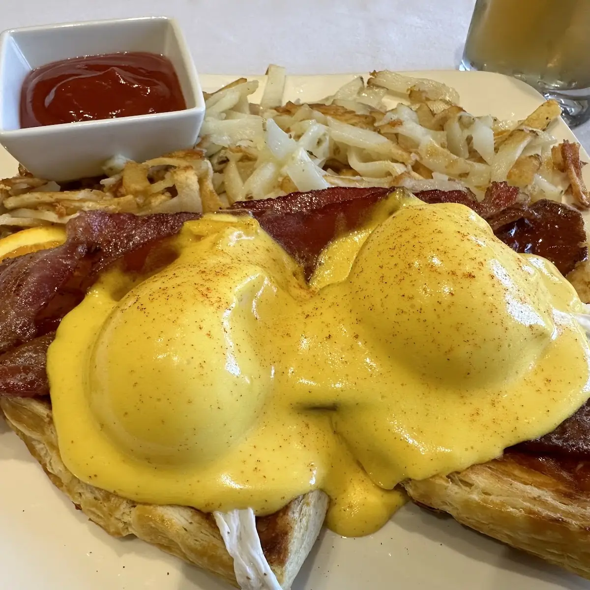 Eggs Benedict